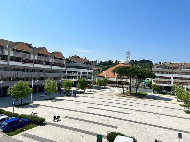 Appartamento in affitto a Francavilla al Mare viale maiella, arredato, vista mare, ascensore TrovaCasa