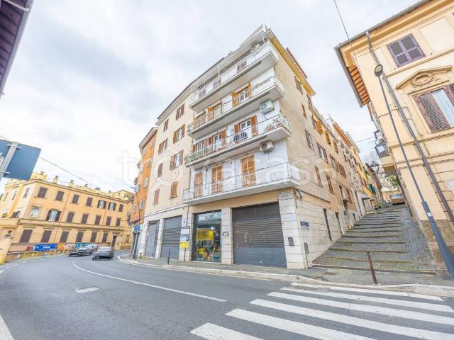 Appartamento in affitto a Frascati via Goffredo Mameli, arredato, lavatrice, senza ascensore TrovaCasa