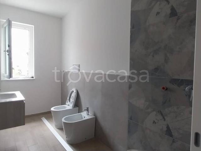 Appartamento in affitto a Frignano via Abraham Lincoln, non arredato/vuoto, posto auto, terrazzo TrovaCasa