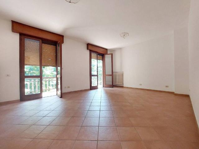 Appartamento in affitto a Guastalla RE