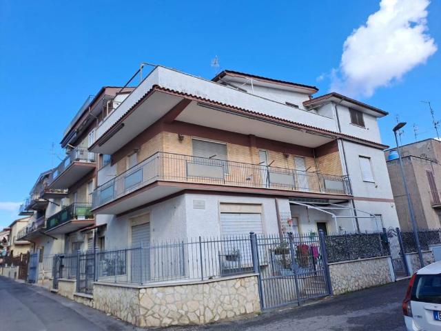 Appartamento in affitto a Guidonia Montecelio RM