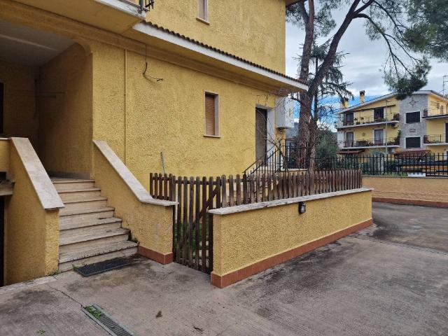 Appartamento in affitto a Guidonia Montecelio RM