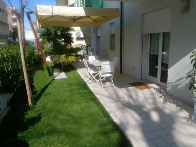 Appartamento in affitto a Gabicce Mare via panoramica, 21, arredato, giardino privato, box TrovaCasa