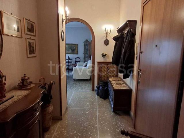 Appartamento in affitto a Gaeta piazza della Libertà, arredato, terrazzo, ascensore TrovaCasa