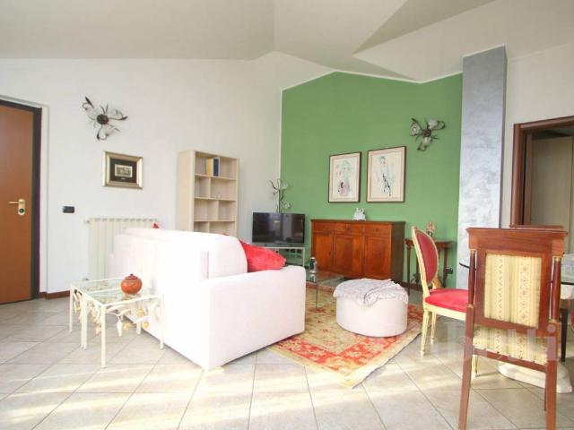 Appartamento in affitto a Gallarate VA