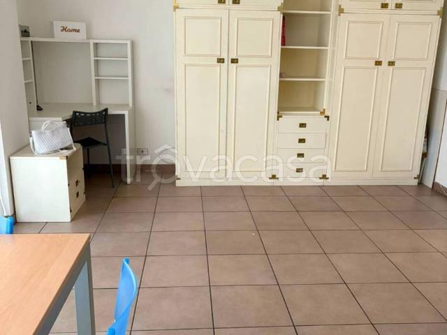 Appartamento in affitto a Gallarate, arredato, box, ascensore TrovaCasa