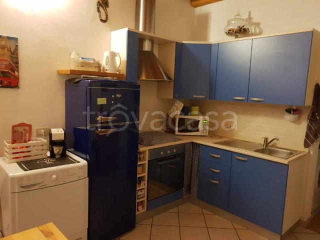 Appartamento in affitto a Galliate via Antonio Gramsci, 25, arredato, posto auto, travi a vista TrovaCasa