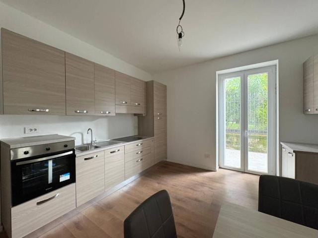 Appartamento in affitto a Gardone Riviera BS