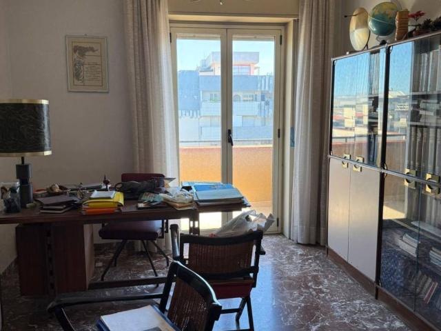 Appartamento in affitto a Gela CL
