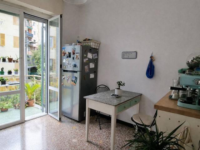 Appartamento in affitto a Genova