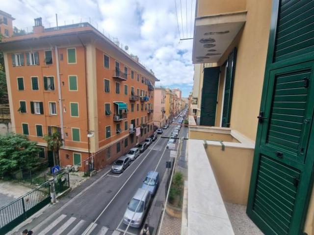 Appartamento in affitto a Genova