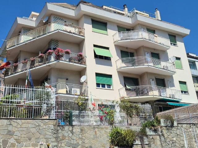 Appartamento in affitto a Genova
