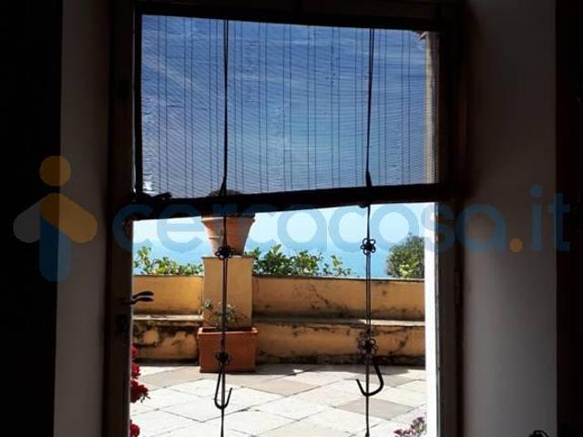 Appartamento in affitto a Genova