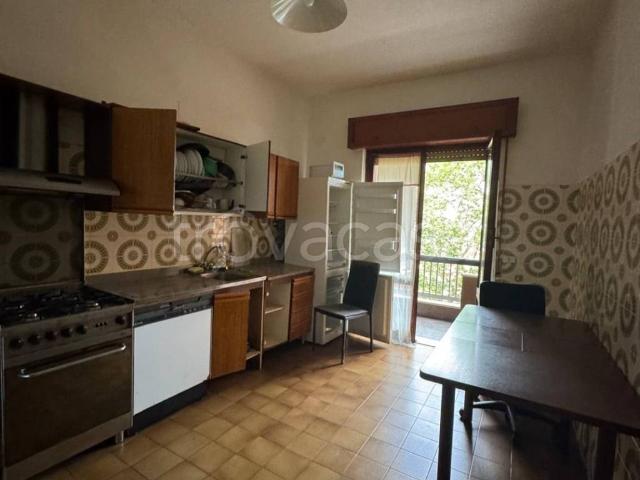 Appartamento in affitto a Genova via 16 Giugno 1944, arredato, ascensore, balcone TrovaCasa