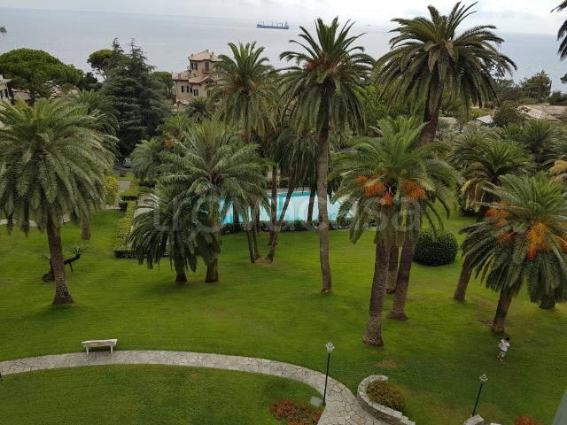 Appartamento in affitto a Genova via Capolungo, Nervi