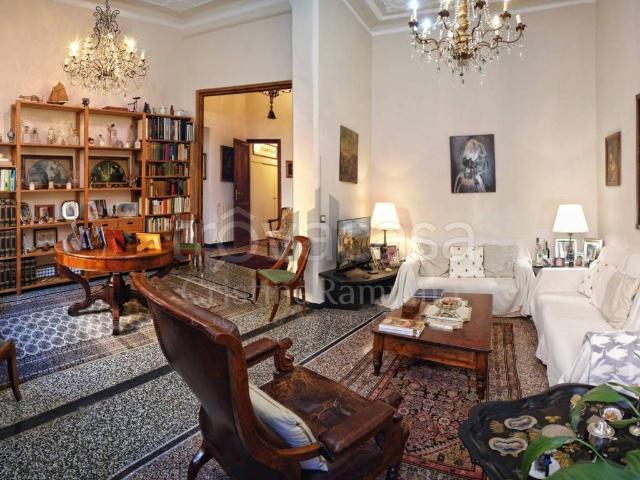 Appartamento in affitto a Genova via Cesare Cabella, arredato, giardino privato, terrazzo TrovaCasa