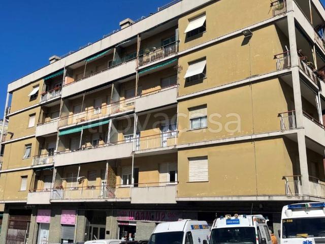 Appartamento in affitto a Genova via Angelo Scribanti, 1, non arredato/vuoto, cantina, balcone TrovaCasa