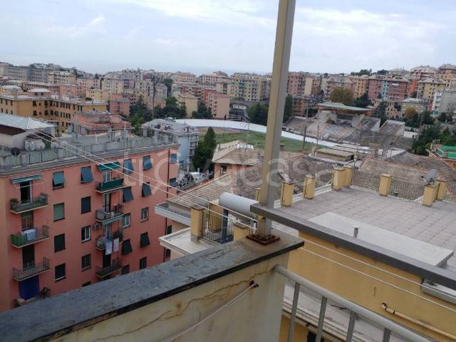 Appartamento in affitto a Genova via Giuseppe Sapeto, 6, arredato, balcone, cucina abitabile TrovaCasa