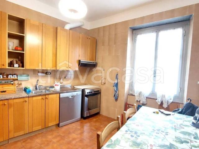 Appartamento in affitto a Genova via Donghi, San Fruttuoso