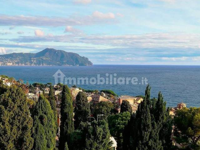 Appartamento in affitto a Genova via dei Floricoltori, posto auto, vista mare, riscaldamento centralizzato TrovaCasa