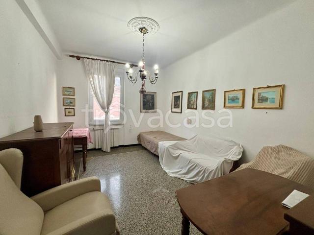 Appartamento in affitto a Genova via Fabio da Persico, arredato, ascensore, cucina abitabile TrovaCasa
