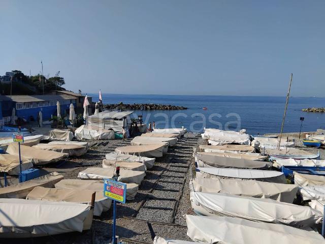 Appartamento in affitto a Genova via Oliveto, non arredato/vuoto, riscaldamento autonomo, luminoso TrovaCasa