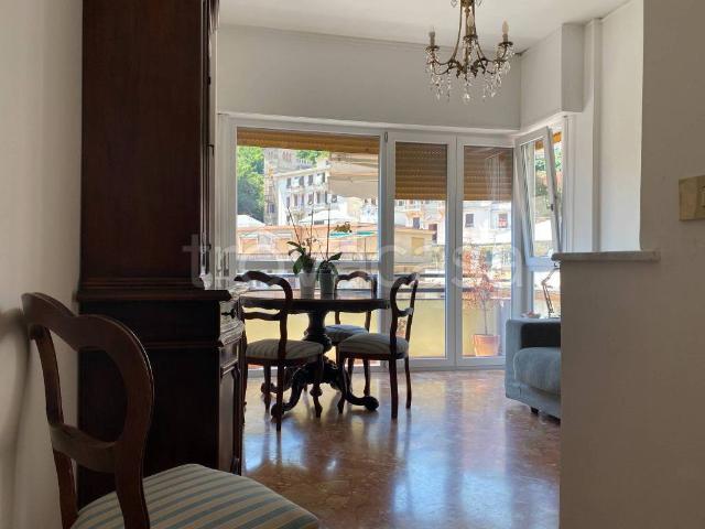 Appartamento in affitto a Genova via Leonardo Montaldo, 8B, Staglieno