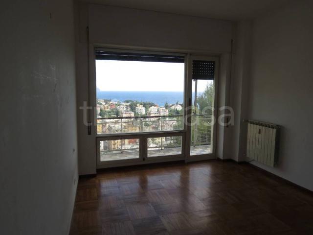 Appartamento in affitto a Genova via Luigi Biasioli, 277, non arredato/vuoto, posto auto, vista mare TrovaCasa