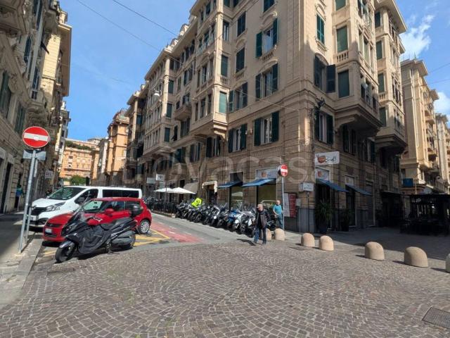Appartamento in affitto a Genova via Malta, 3, parzialmente arredato, centrale, cantina TrovaCasa
