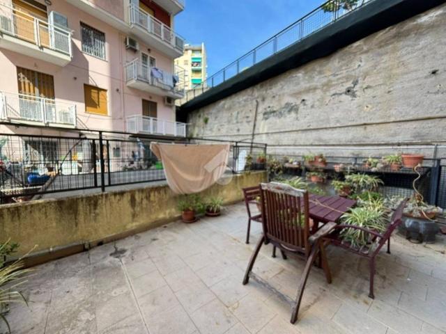 Appartamento in affitto a Genova via Sant'Alberto, arredato, giardino privato, terrazzo TrovaCasa