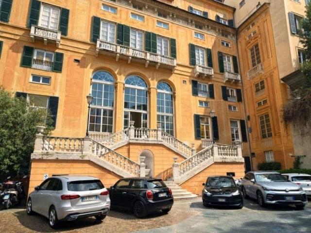 Appartamento in affitto a Genova via Roma, 8a, non arredato/vuoto, ascensore, riscaldamento centralizzato TrovaCasa