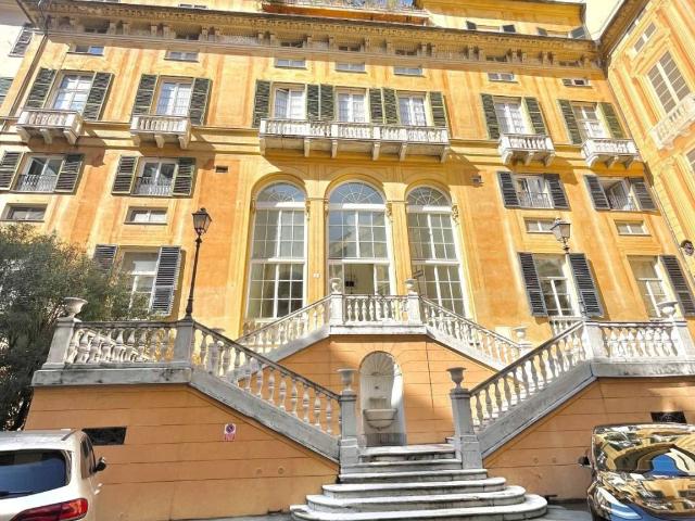 Appartamento in affitto a Genova via Roma, 8a, non arredato/vuoto, posto auto, riscaldamento centralizzato TrovaCasa