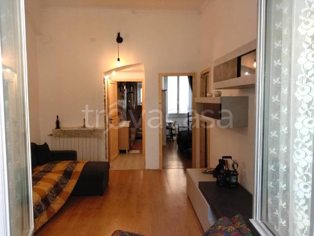 Appartamento in affitto a Genova via Ravenna, 26, Dinegro