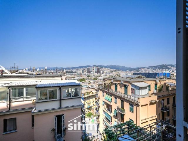 Appartamento in affitto a Genova via Trento, 26, arredato, vista sulla città, servizio di portineria TrovaCasa