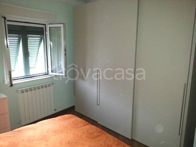 Appartamento in affitto a Genova via Virgo Potens, 5, arredato, cucina abitabile TrovaCasa