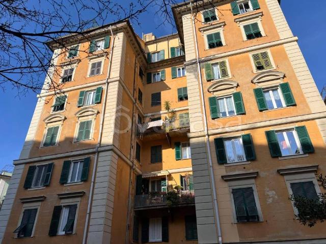 Appartamento in affitto a Genova viale Aspromonte, non arredato/vuoto, ascensore, ristrutturato TrovaCasa