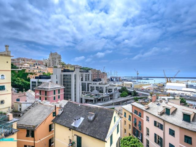 Appartamento in affitto a Genova vico San Salvatore, 5, non arredato/vuoto, arredato, vista panoramica TrovaCasa