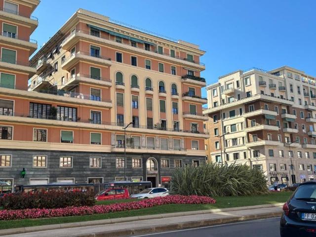 Appartamento in affitto a Genova, arredato, contesto signorile, vasca idromassaggio TrovaCasa