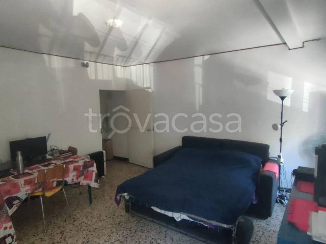 Appartamento in affitto a Genova, arredato, riscaldamento autonomo, senza ascensore TrovaCasa
