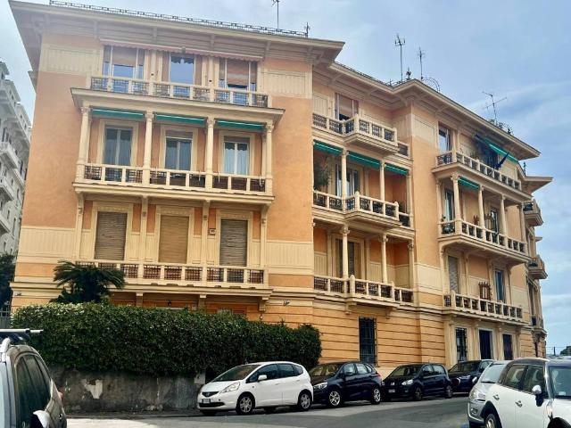 Appartamento in affitto a Genova GE