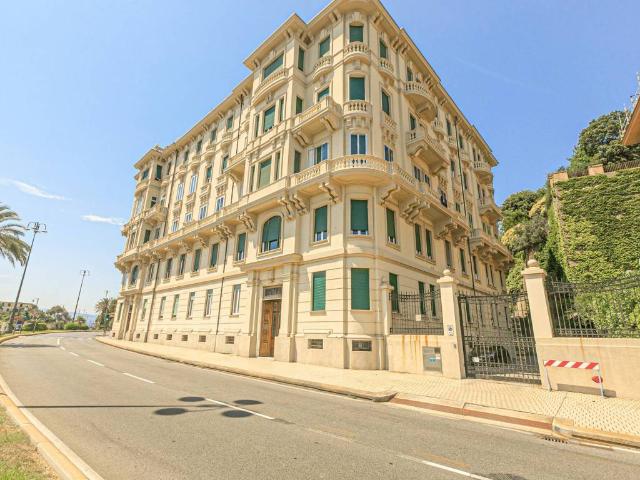 Appartamento in affitto a Genova GE