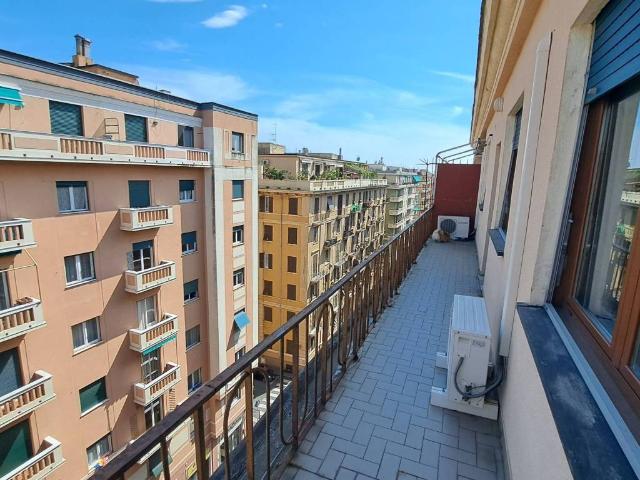 Appartamento in affitto a Genova GE