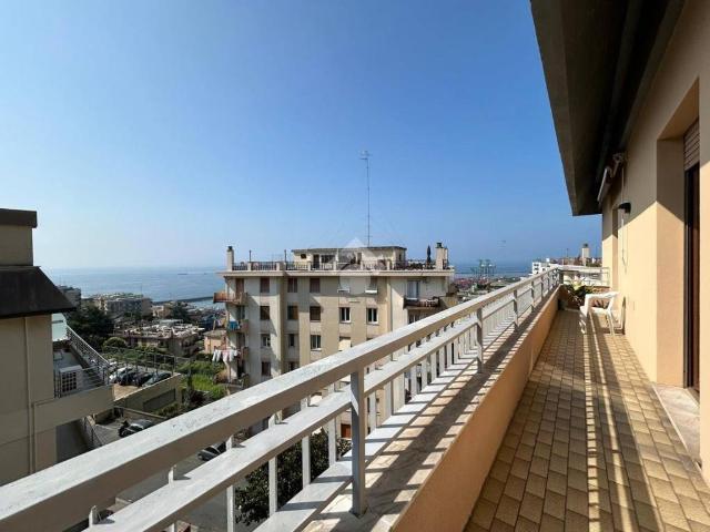 Appartamento in affitto a Genova GE