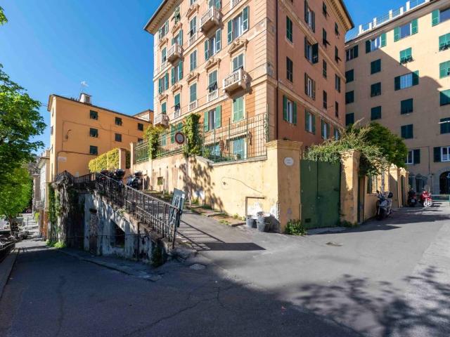 Appartamento in affitto a Genova GE