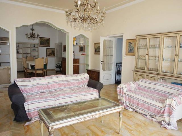 Appartamento in affitto a Genova GE
