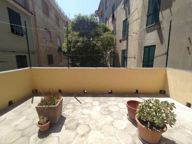Appartamento in affitto a Genova GE