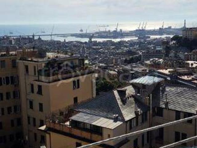 Appartamento in affitto a Genova salita di Santa Maria della Sanitá, 54, ultimo piano, mansarda, soffitta TrovaCasa