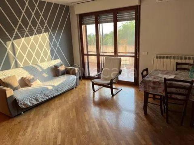 Appartamento in affitto a Gessate via Como, arredato, box, terrazzo TrovaCasa