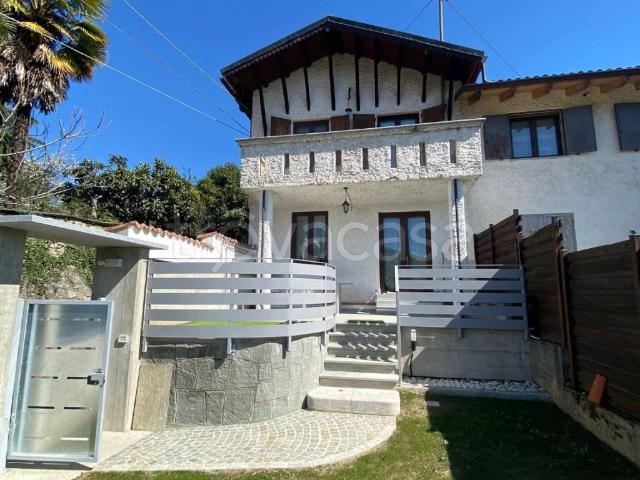 Appartamento in affitto a Giaveno via Vietta, arredato, giardino privato, terrazzo TrovaCasa