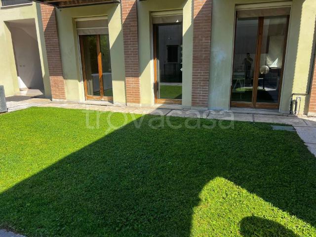 Appartamento in affitto a Goito strada Maglio, 18, giardino privato, box, parzialmente arredato TrovaCasa